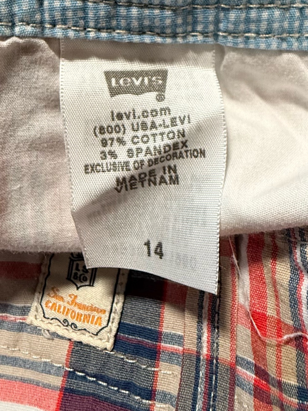 Levi’s California Plaid Cotton Stretch Shorts Red White Blue Casual Summer - Picture 5 of 11